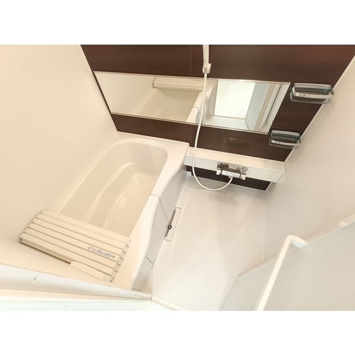 Espace原新田101の風呂