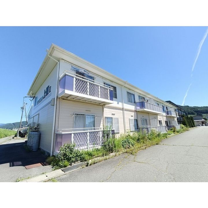 グリーンパレス上原II201の外観