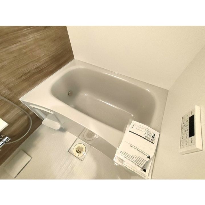 コンフォーティア中洲Ⅳ A棟205の風呂