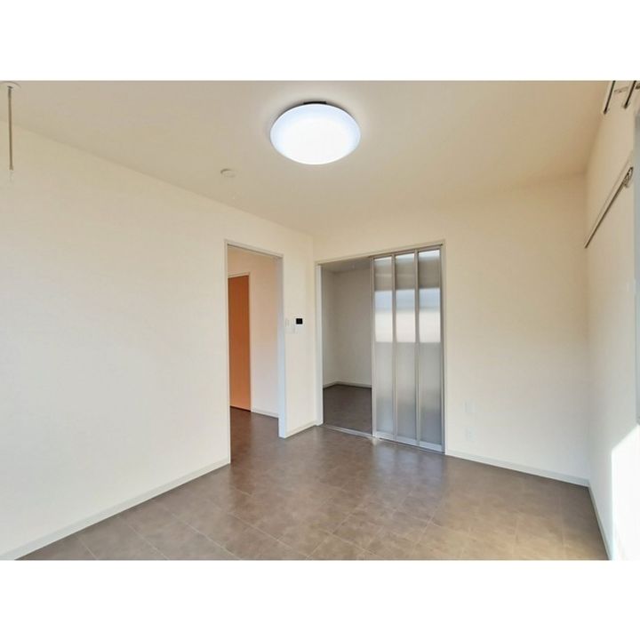 ディアス新枡 B201の居間