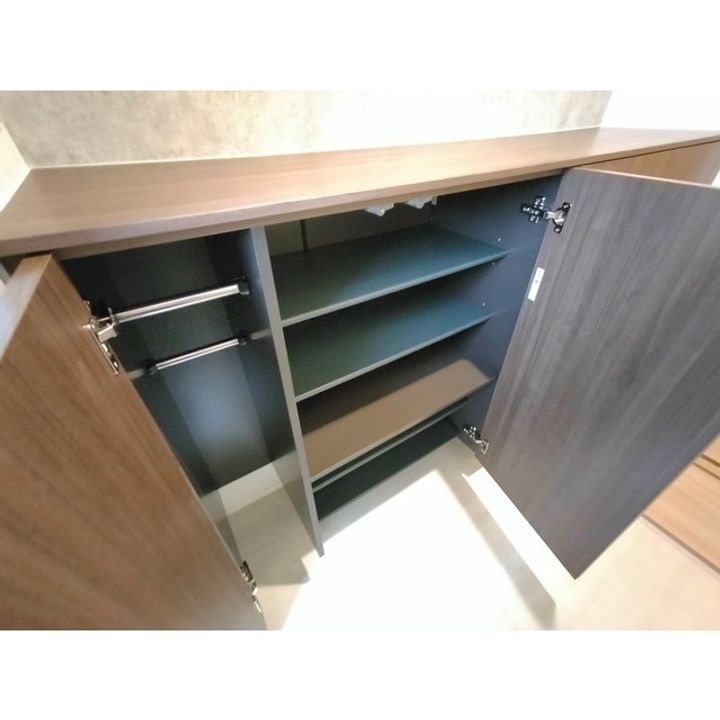 ちのUH0425202の玄関