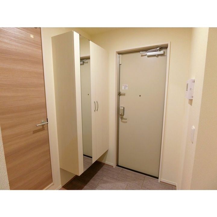 ヘシレ中御所の玄関