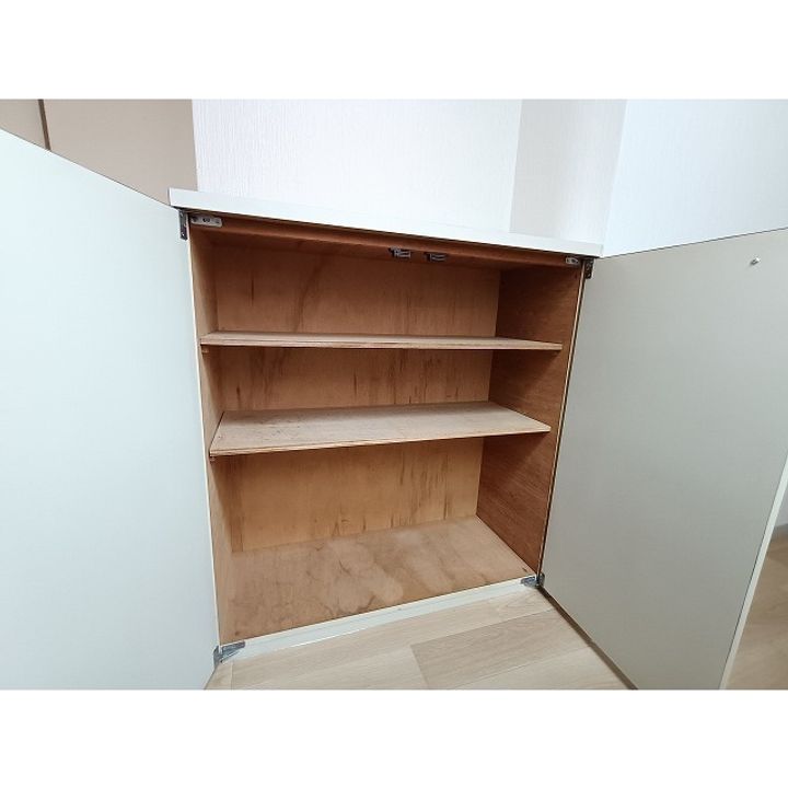 サンライズ小池101の玄関