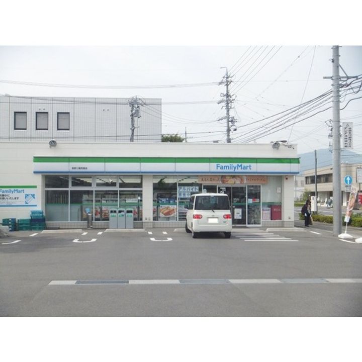 ガーデンテラス大日方 B棟203の周辺