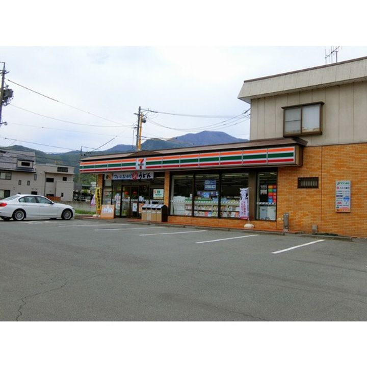 サプリング上山田  B棟203の周辺