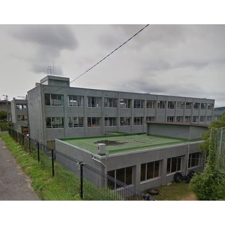 イーストバレー105の周辺