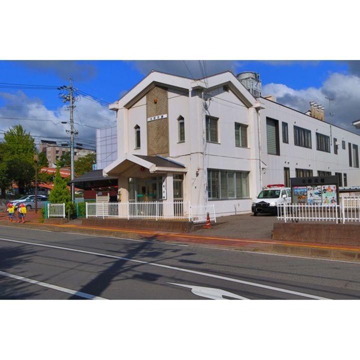 プレザントコートの周辺