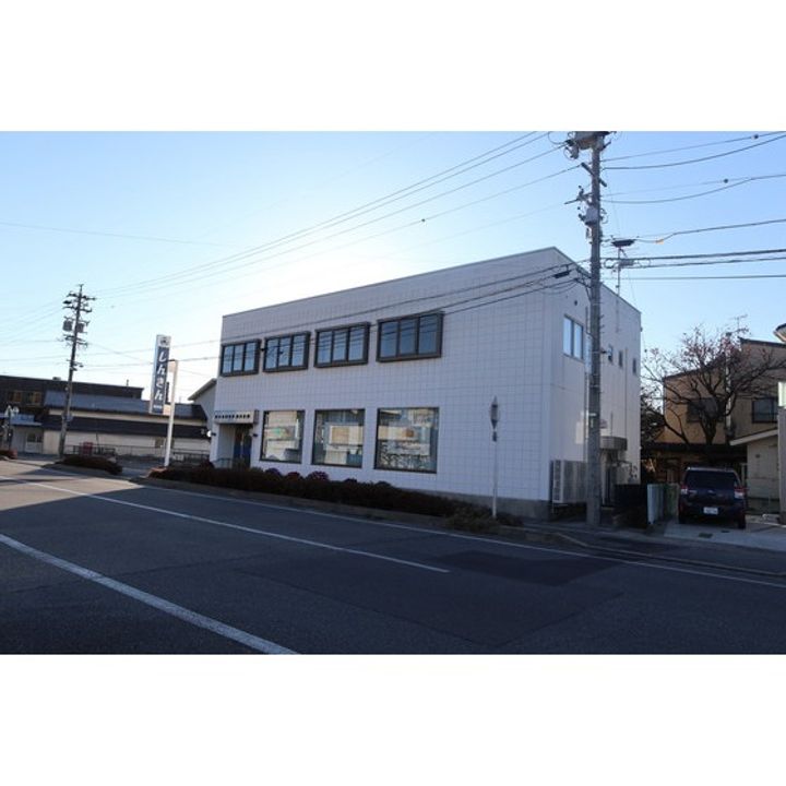 トレアティック島内206の周辺