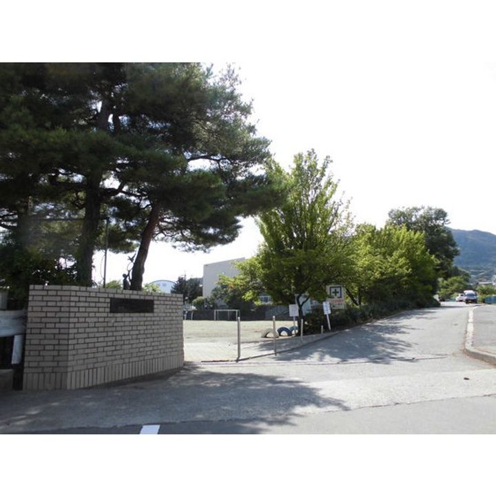 フレグランス若槻 A・BA102の周辺