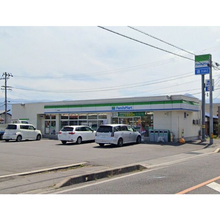 クレール・シャンスの周辺