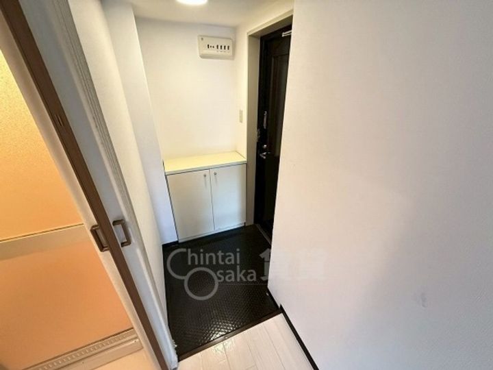 ラヴィータ箕面の玄関