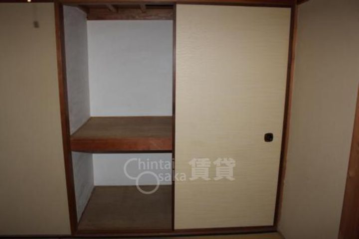 第二柳原マンションの内装