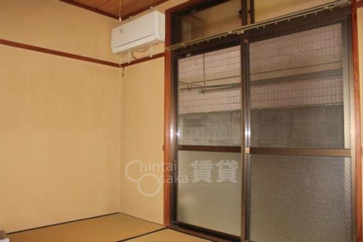 第二柳原マンションの寝室