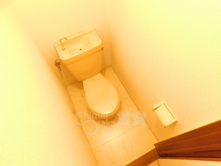 兵庫県川西市小戸1丁目の賃貸アパートの内装