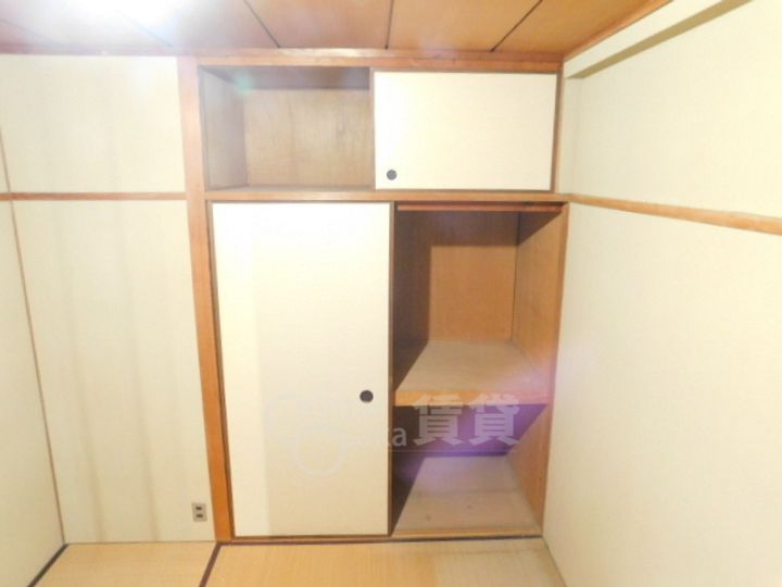 大阪府池田市天神2丁目の賃貸マンションの内装