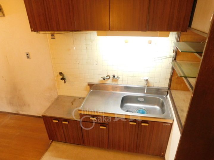 大阪府池田市天神2丁目の賃貸マンションのキッチン