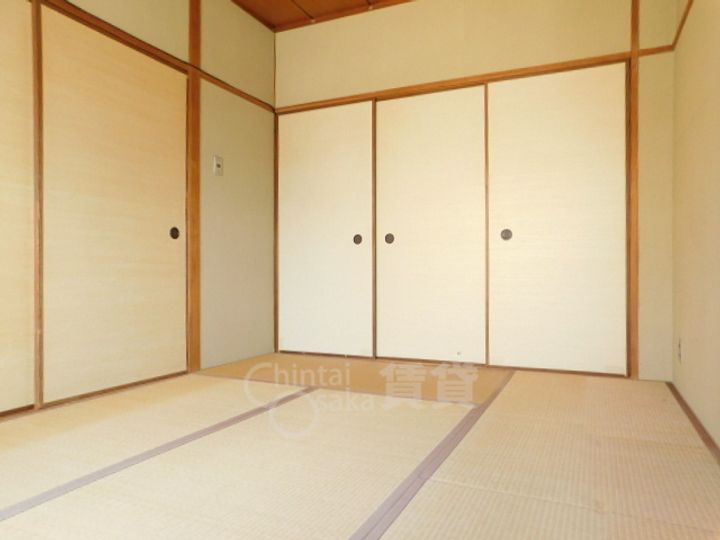 大阪府池田市天神2丁目の賃貸マンションの寝室