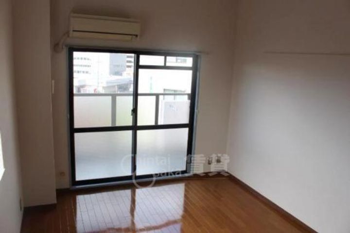 大阪府箕面市箕面5丁目の賃貸マンションの寝室