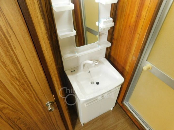 大阪府池田市畑3丁目の賃貸マンションの内装