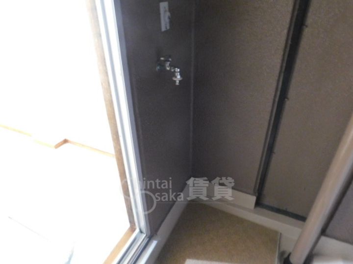 大阪府豊中市新千里南町3丁目の賃貸マンションの内装