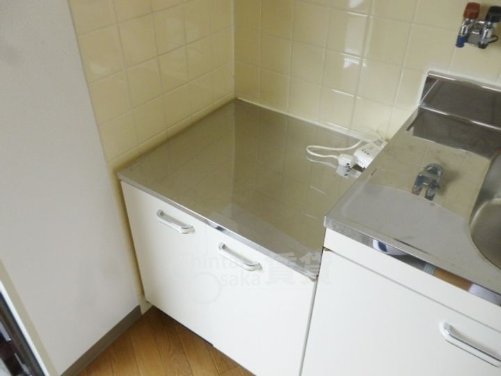 大阪府箕面市瀬川2丁目の賃貸マンションのキッチン