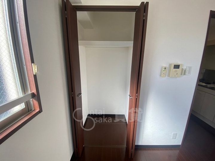 大阪府池田市栄本町の賃貸マンションの内装