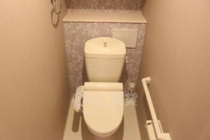 大阪府箕面市小野原東1丁目の賃貸アパートの内装