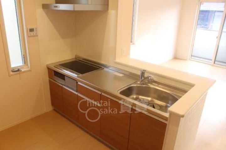 大阪府箕面市小野原東1丁目の賃貸アパートのキッチン