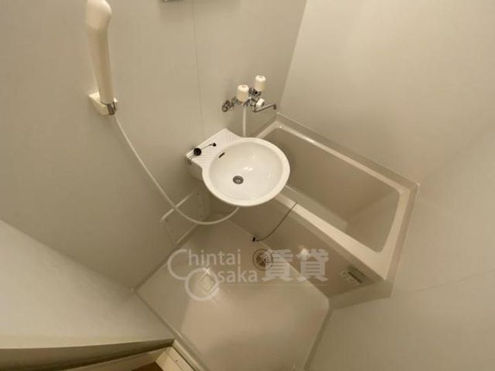 大阪府箕面市西小路5丁目の賃貸アパートの内装