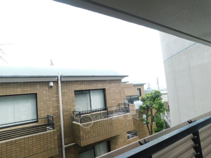 大阪府箕面市箕面8丁目の賃貸マンションの周辺