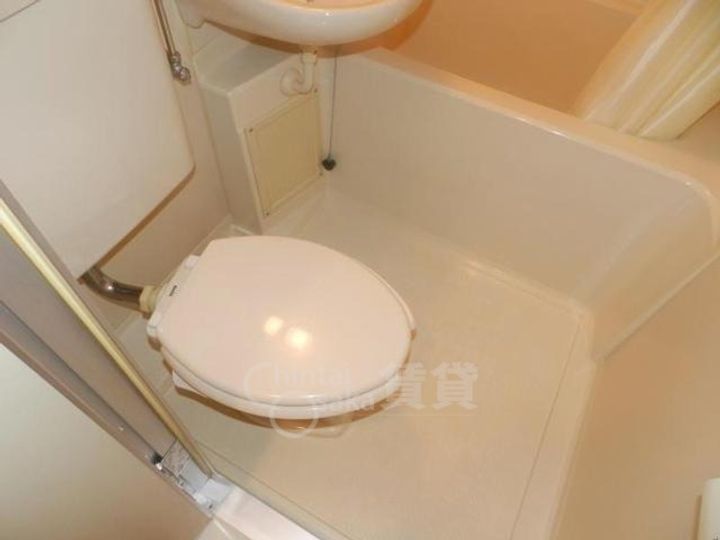大阪府箕面市箕面4丁目の賃貸マンションの内装