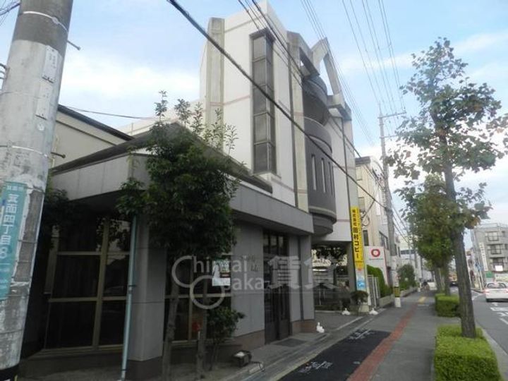 大阪府箕面市箕面4丁目の賃貸マンションの外観