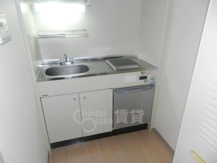 大阪府箕面市箕面4丁目の賃貸マンションのキッチン