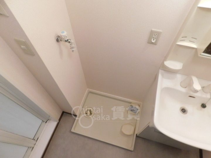 兵庫県川西市加茂2丁目の賃貸アパートの内装