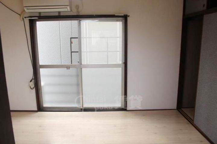 大阪府池田市住吉1丁目の賃貸マンションの寝室