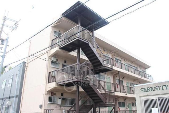 大阪府池田市住吉1丁目の賃貸マンションの外観