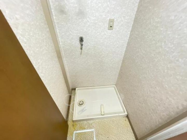 兵庫県宝塚市平井1丁目の賃貸マンションの内装