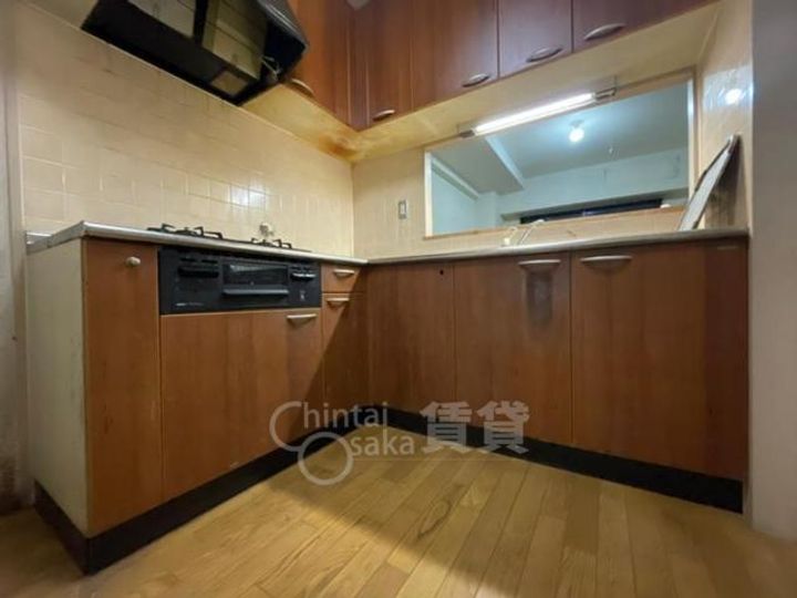 兵庫県宝塚市平井1丁目の賃貸マンションのキッチン