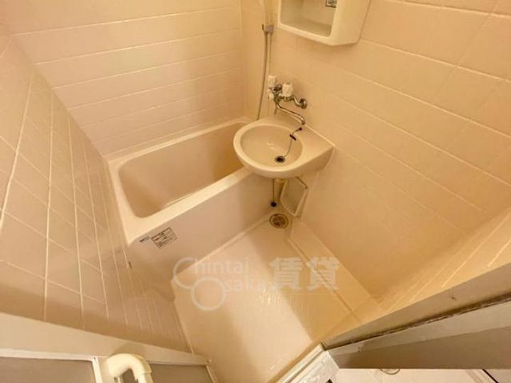 大阪府箕面市稲5丁目の賃貸マンションの風呂