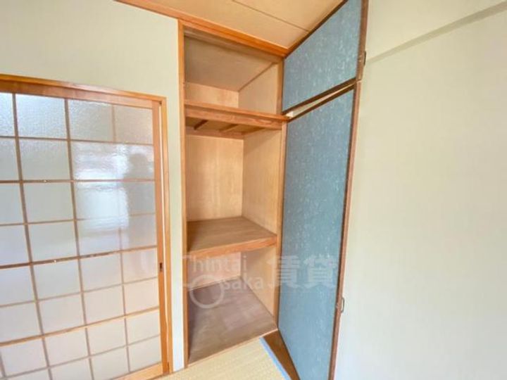 大阪府池田市天神2丁目の賃貸マンションの内装