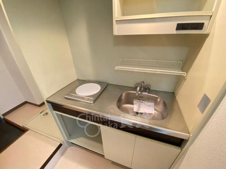 大阪府池田市天神2丁目の賃貸マンションのキッチン