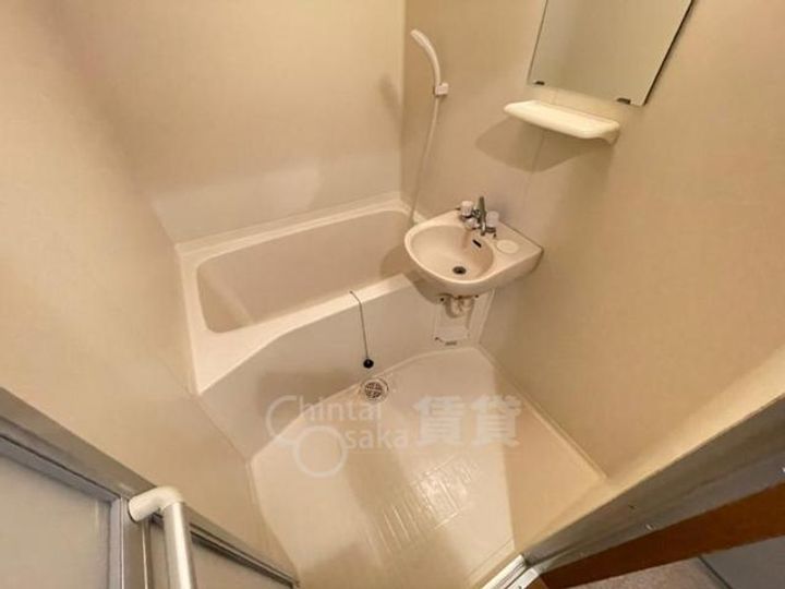 大阪府箕面市西小路3丁目の賃貸マンションの風呂