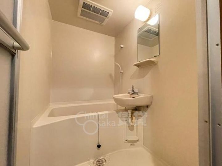 大阪府箕面市西小路3丁目の賃貸マンションの風呂