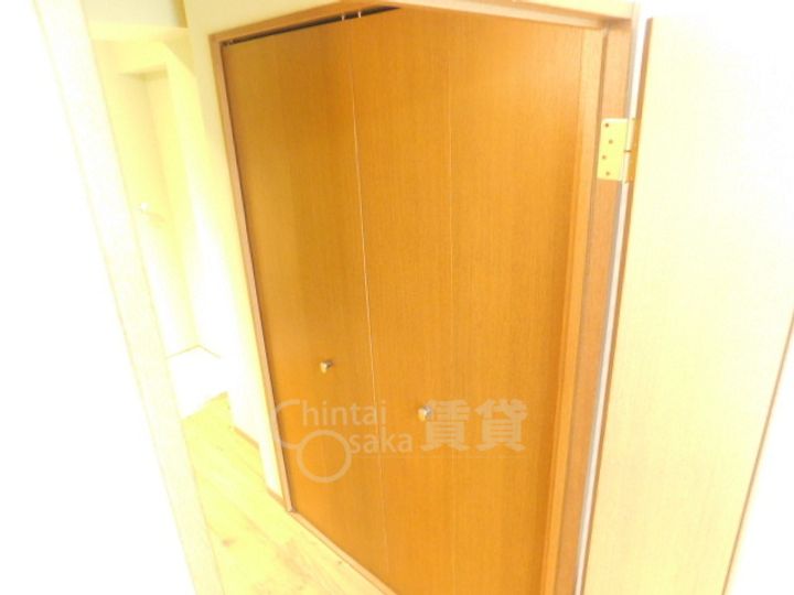 大阪府箕面市箕面8丁目の賃貸マンションの内装