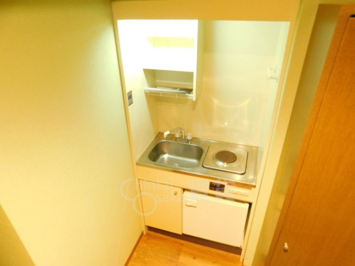 大阪府箕面市箕面8丁目の賃貸マンションのキッチン