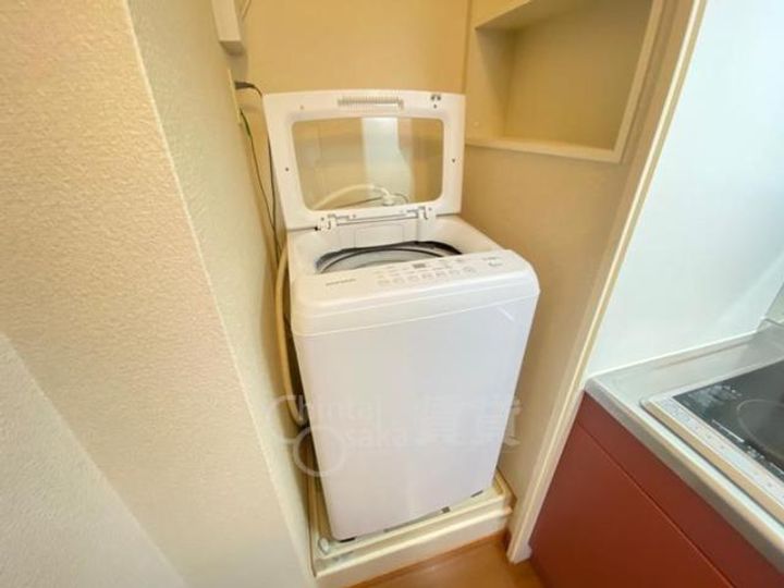 大阪府池田市空港1丁目の賃貸アパートの内装