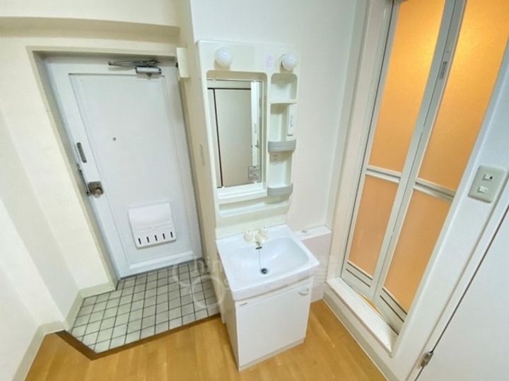 大阪府豊中市螢池西町1丁目の賃貸マンションの内装