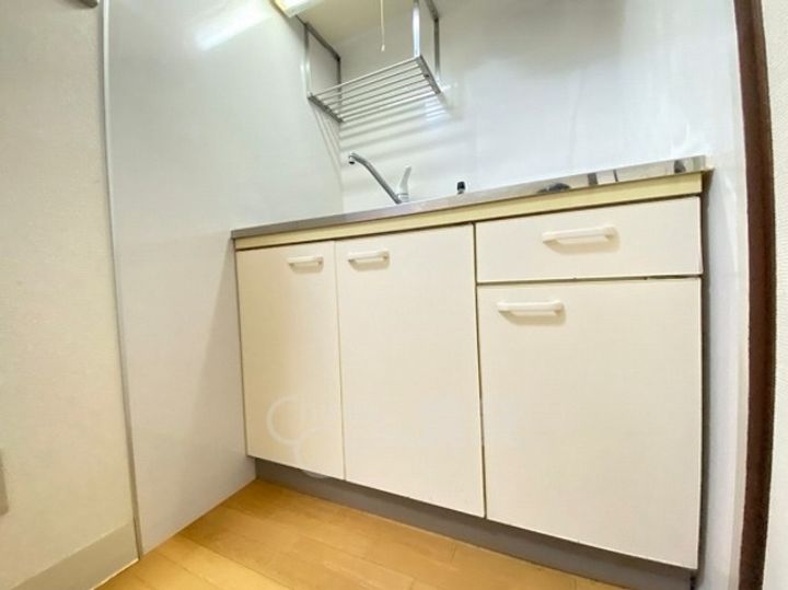 大阪府豊中市螢池西町1丁目の賃貸マンションのキッチン