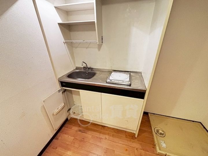 大阪府豊中市刀根山2丁目の賃貸アパートのキッチン