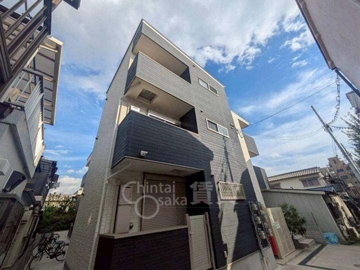 大阪府豊中市豊南町東3丁目の賃貸アパートの外観